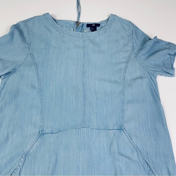 H&M Dress Womens Black & White Short Sleeve V-neck Size 8 Chambay Lightweight - Picture 14 of 16